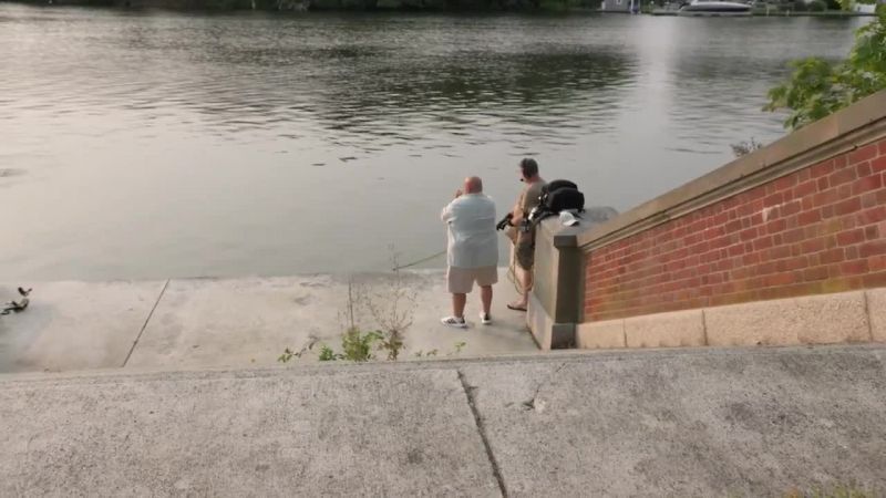 [robbie] come on. It's gotta be there