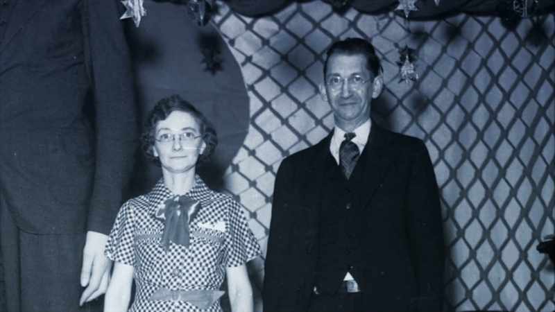 Robert Wadlow and his family