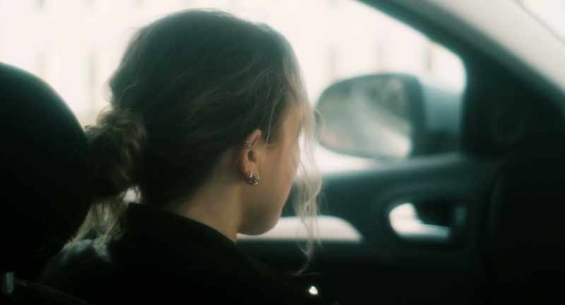 Robin, start the car