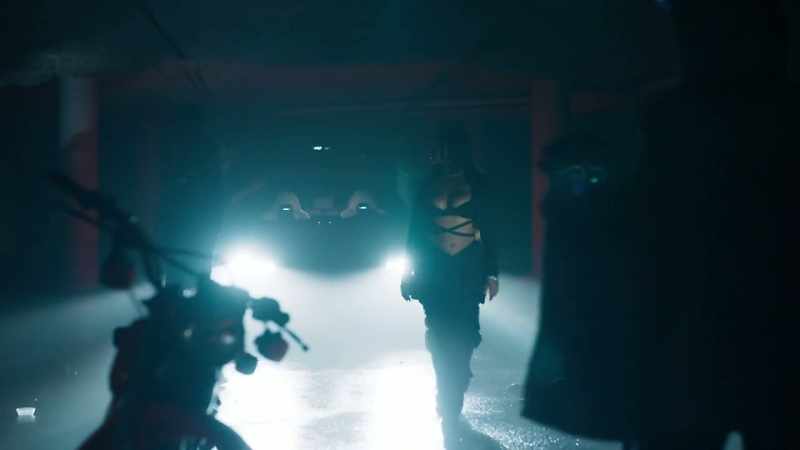 Robyn (voice modulated:) Should have stayed in Gisbourne, Guy