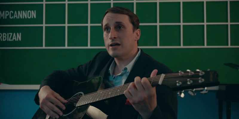 �� Rockets exploding, children crying ♪