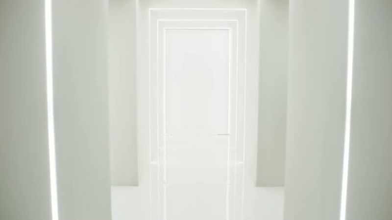 (Romy gasps) Wow, a white room. (sarcastic) I am so scared!