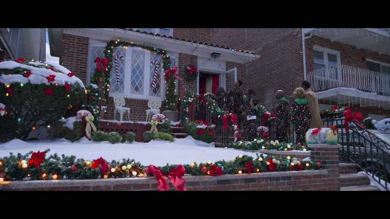 [Rush] Oh, babies! -[sleigh bells jingle]