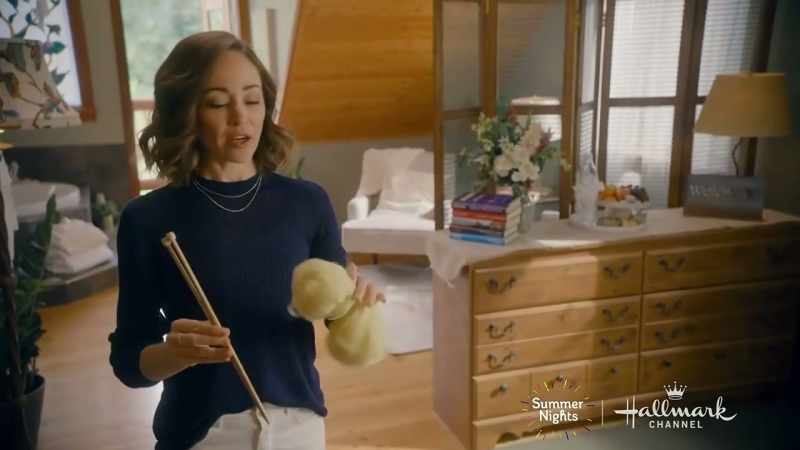 Sadie, please look up beginner knitting patterns for