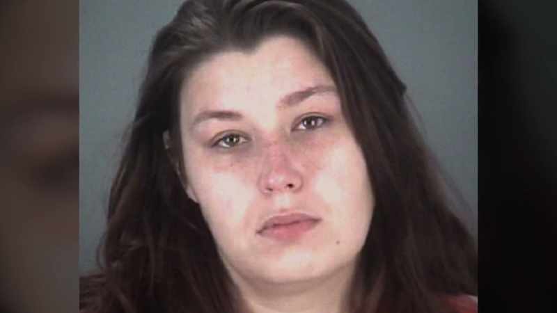 Samantha Henry, 22