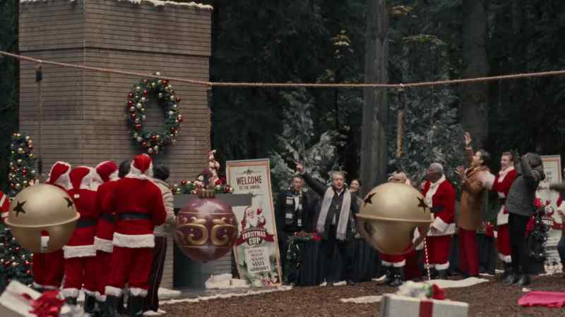 (Santas cheering)