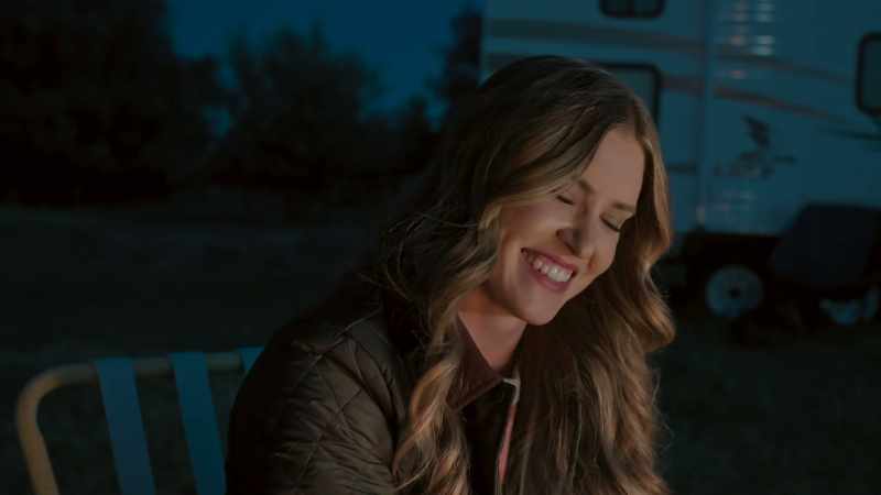 [Sara laughs]