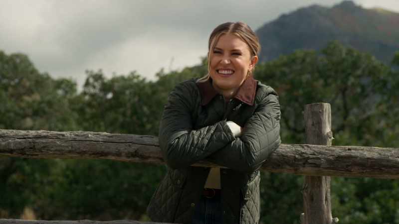 [Sara laughs]