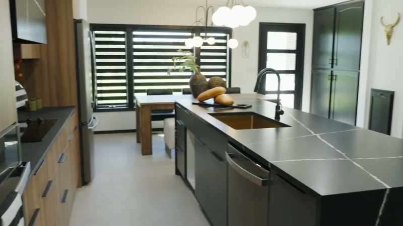 [Sara] This is like a dream kitchen/dining room area