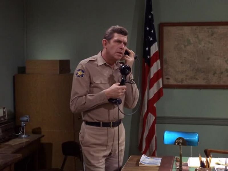SARA? UH, WOULD YOU RING HOWARD SPRAGUE?