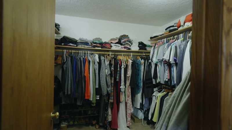 [Sara] Yeah. -[Matt] We like having, you know, a big, main closet