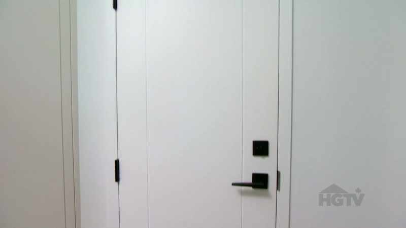 Sarah: So the doors can be opened, you have double spaces