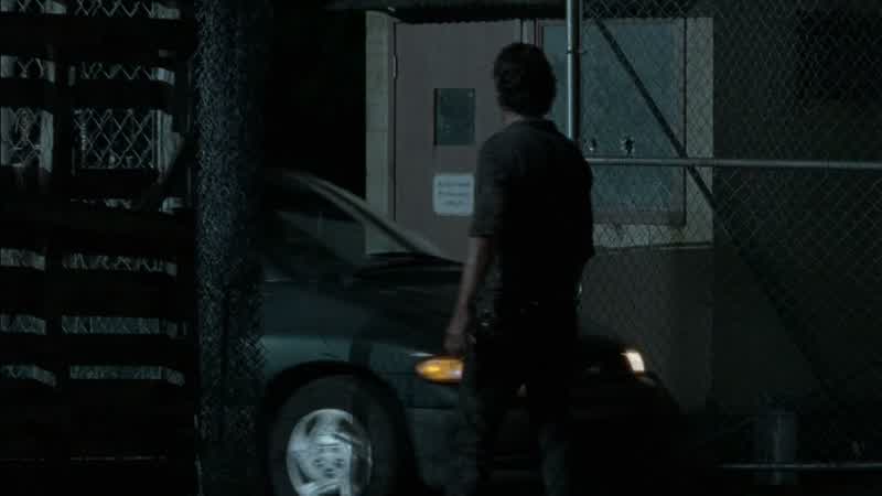 Sasha? How's Sasha? - I don't know. I'm sorry. Get in there. We got this