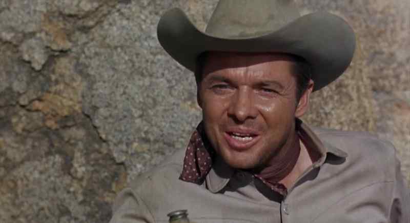 Say, that outlaw really