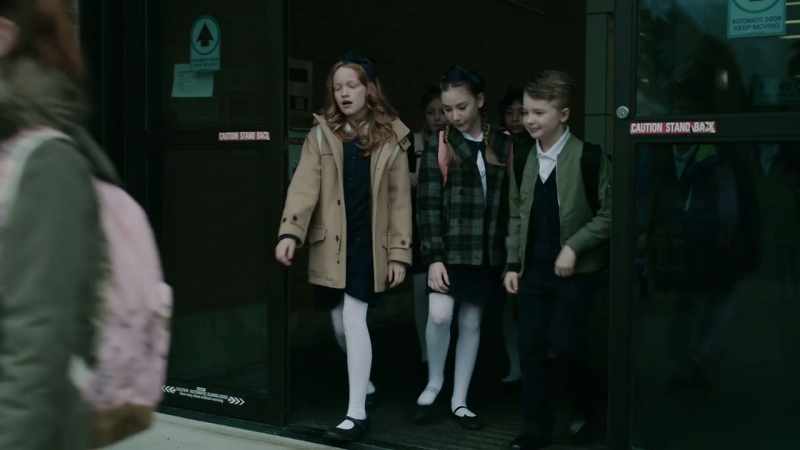 (school bell ringing)