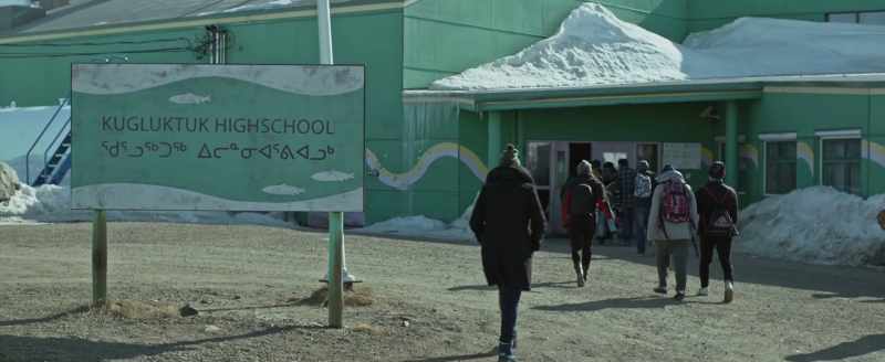 (school bell ringing)