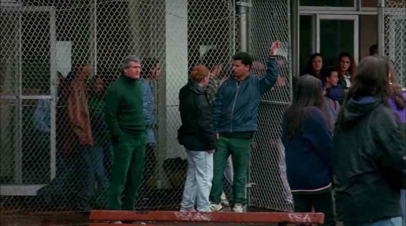 (schoolyard commotion)