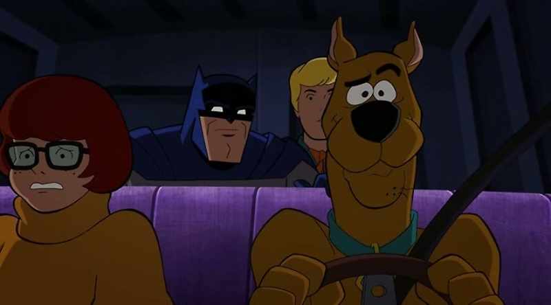 Scooby, turn left! - Left. Copy