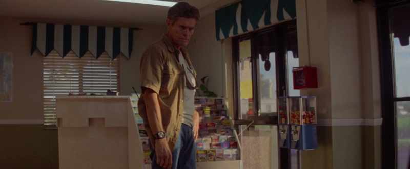 [Scooty] I can't whistle. - [Moonee] You can't whistle?