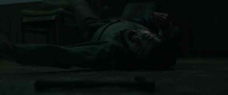 (Screaming) - (Snarling)