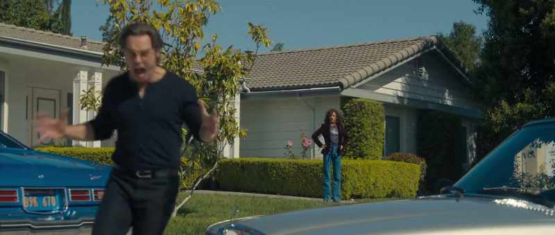(SCREAMS)
