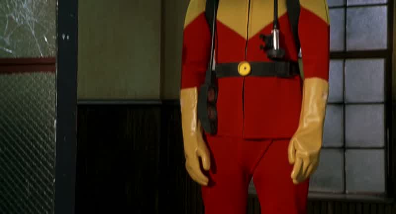 Hi Julian How you doingI'm Scuba SamScuba Steve's fatherYou see my boy needs to take a bathThe only problem ishe's afraid to bathe aloneSo I was wonderingif maybe you could keep him company in the