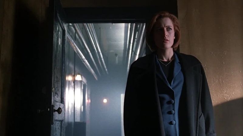 (Scully) Sure this is the room?