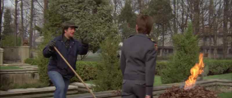 See you next summer, Jim. - Say bye to your cousin