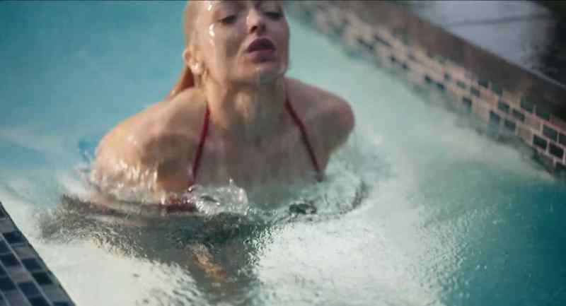 [sensual music playing] - [water splashing]