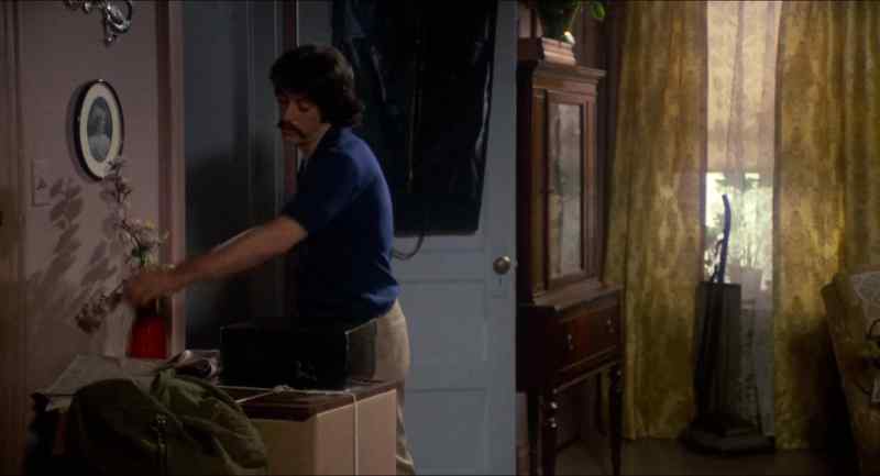 SERPICO: Mama