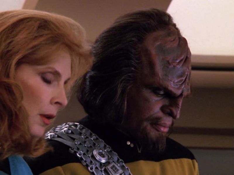 Set phaser power to three percent, narrow beam