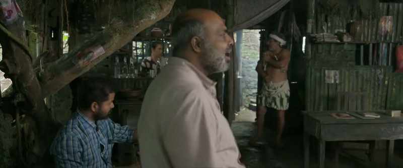 Shall I serve tapioca and fish curry? -Hold on. Give them some drinks first