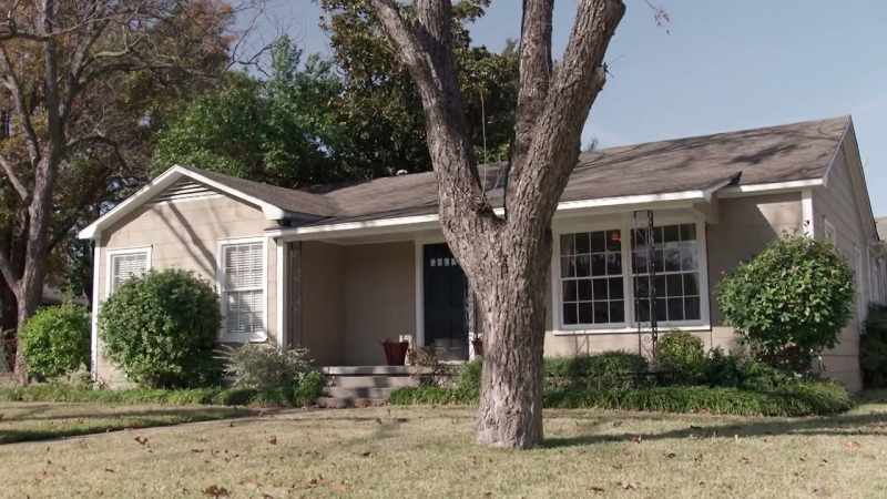 She bought a beautiful little cottage