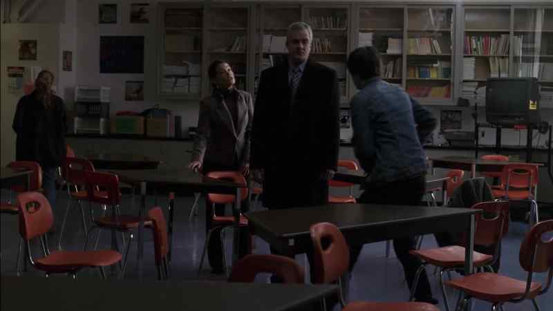 She insisted on speaking with Jasper. - I want to be alone with my son