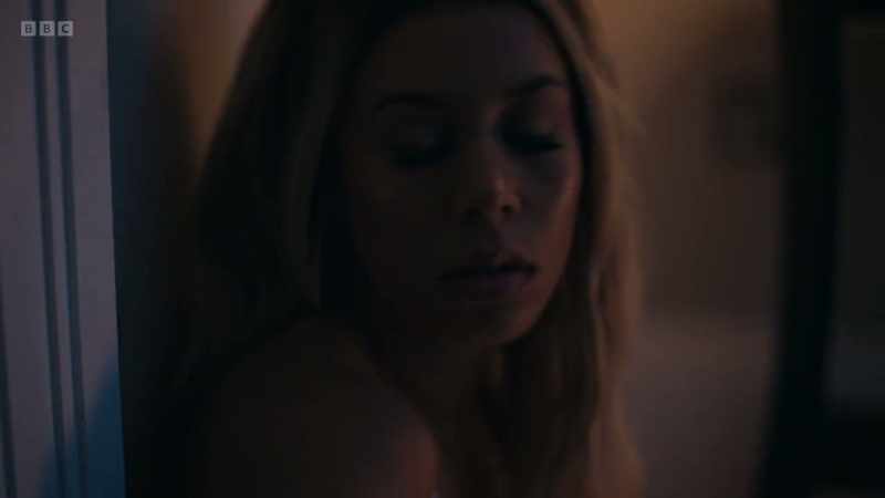 SHE KNOCKS AT DOOR