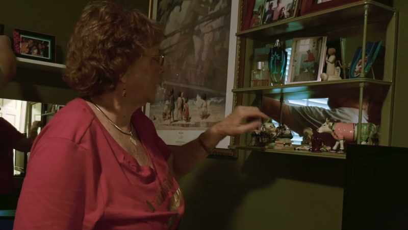 She loved her dad, she had that picture made