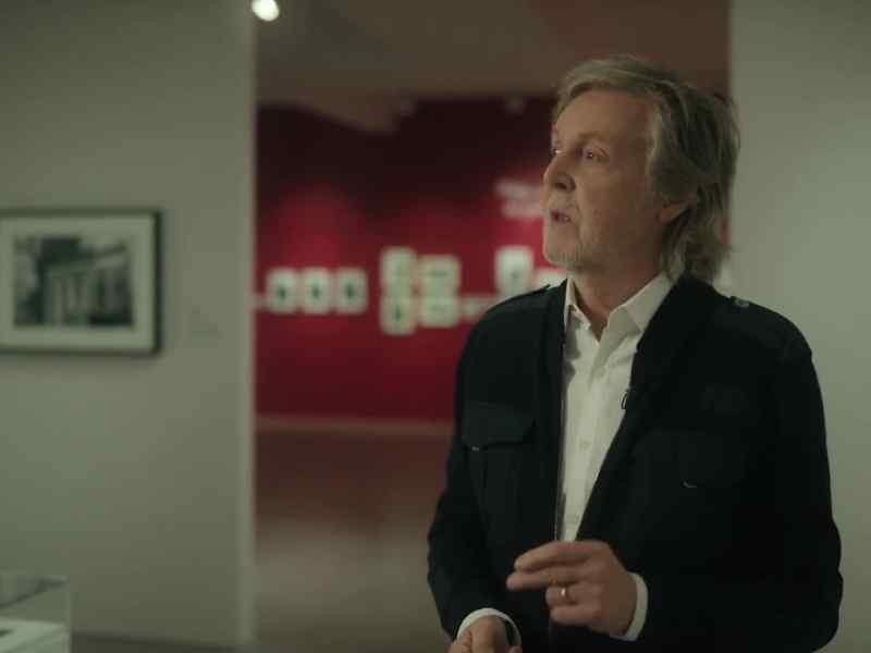 �� She loves you Yeah, yeah, yeah ♪