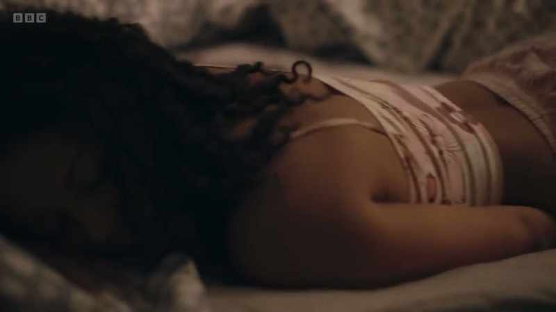SHE MOANS
