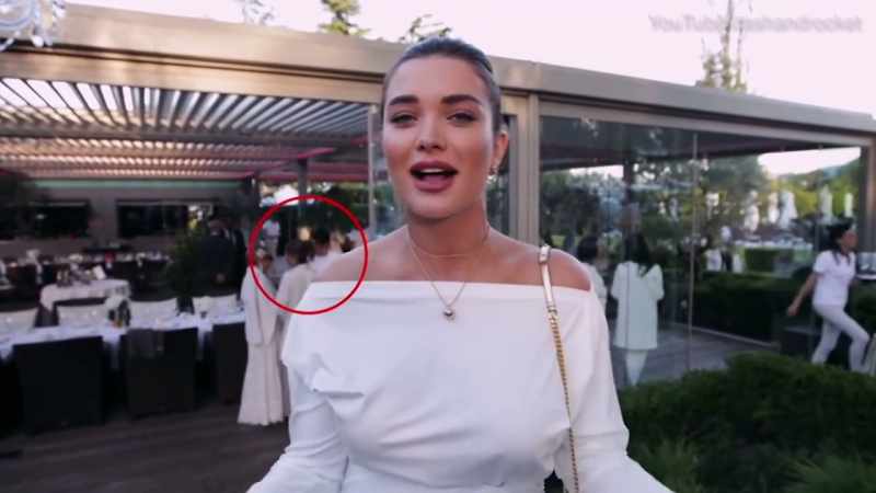 She was photographed with other socialites