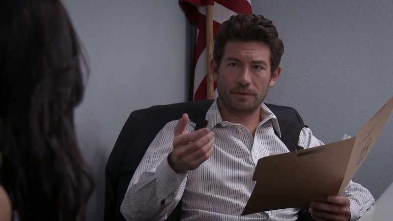 She saw him? - Didn't see the killing