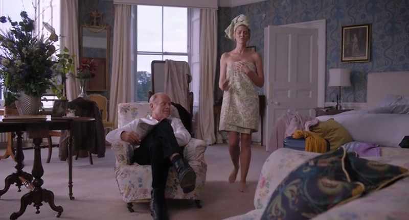 She would have loved Christmas in a palace. Hmm