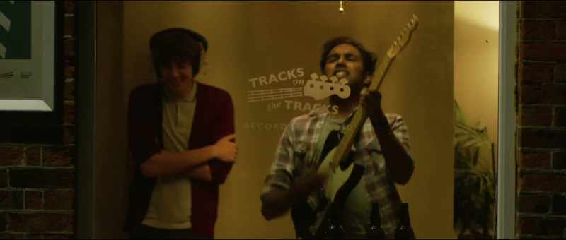 �� She wouldn't dance with another ♪