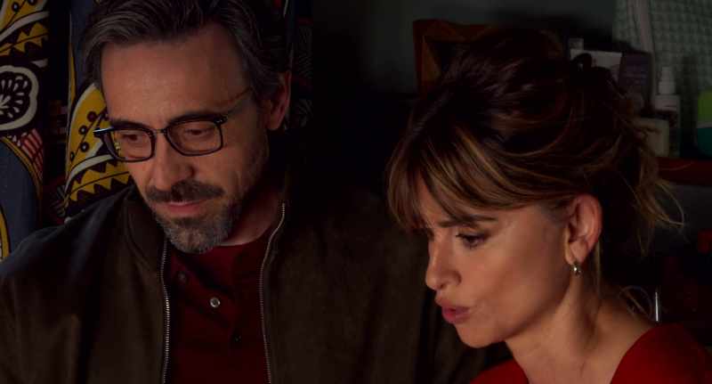 She'll be a brunette like you. - Yes, very brunette