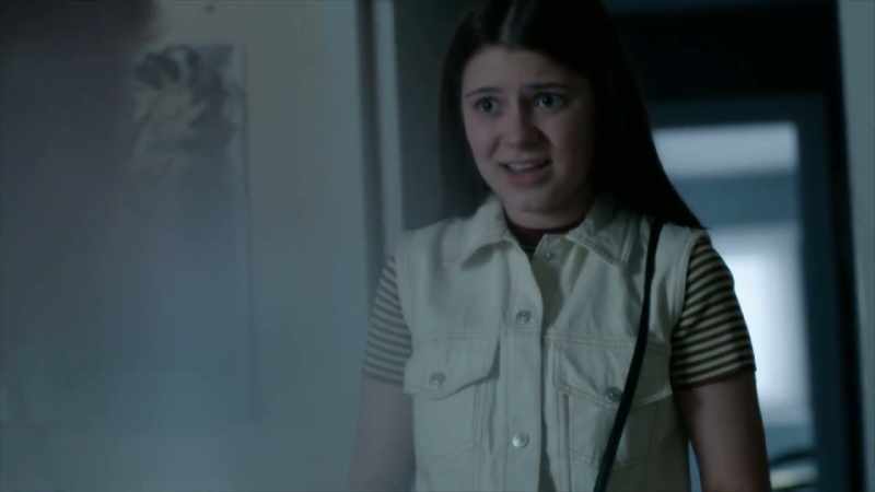 Shelley got vibrations that something wasn't right