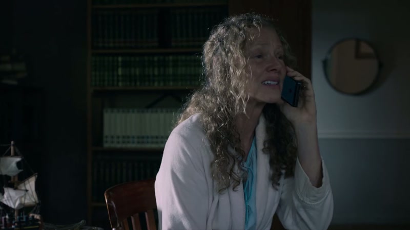 Shelly Duncan, Frank's solicitor
