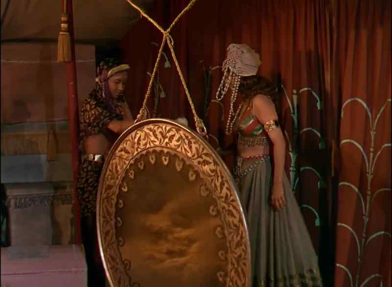 Sherazade! Give us Sherazade