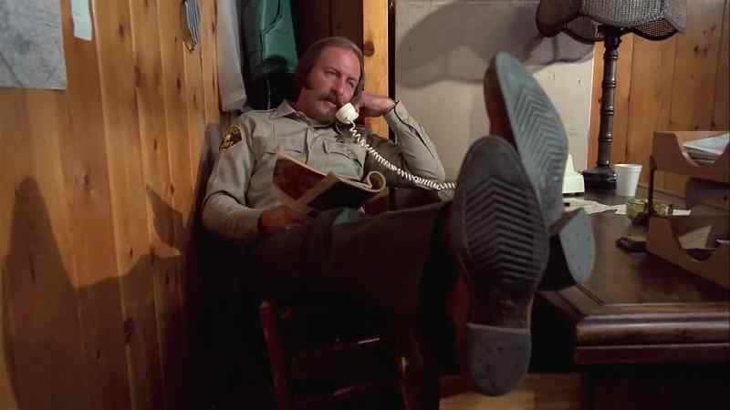 Sheriff's office, this is Hanson
