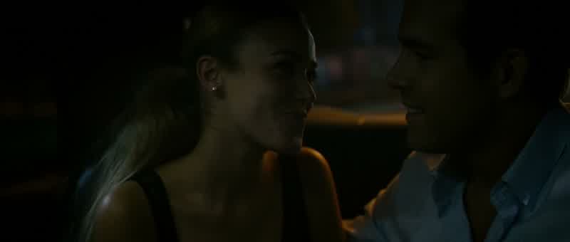 She's a guy, isn't she?