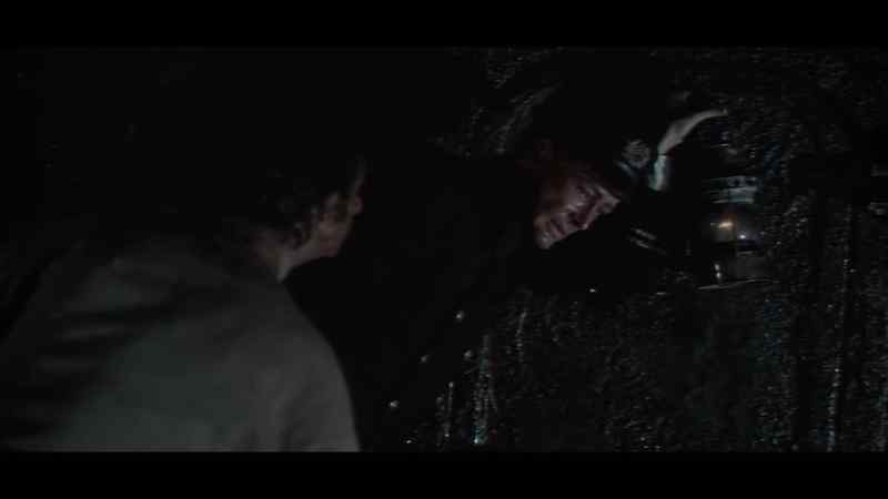 She's coming apart. - Wait!