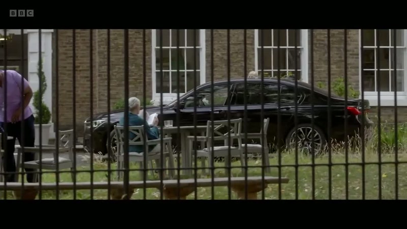 She's getting back in the car, she's getting back in the car!